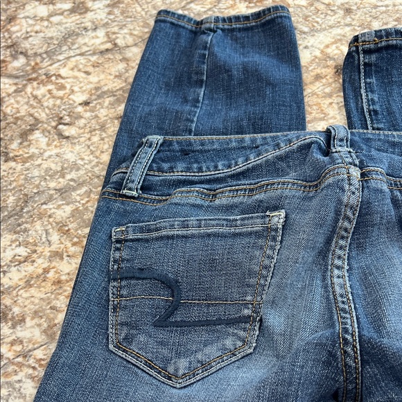 American Eagle Outfitters Classic Blue Straight Leg Jeans - Picture 6 of 7
